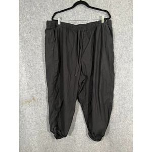🌻3/$25 SALE…Lane Bryant 22/24 Black Drawstring Cotton Relax Fit Cuffed Capri